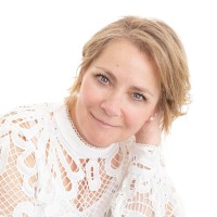 Shelly Stone