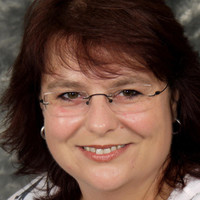 Nicole Intveen