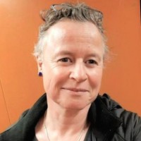 Esther Louw