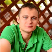 Илья Палазник