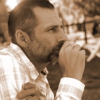 Stefan Larsson