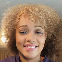 Sandria Poullard
