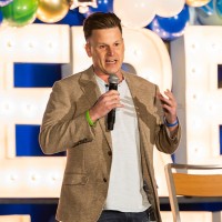 Jesse Dau 5X iCon - Triple Diamond Award Recipient