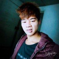 罗士文