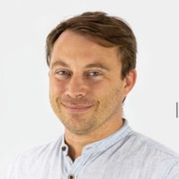 Prof. Dr. Arne Petermann