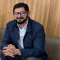 Saad M Khawaja