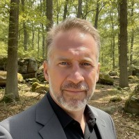 Alan Van Ballegooijen