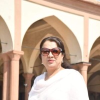 Samina Naz