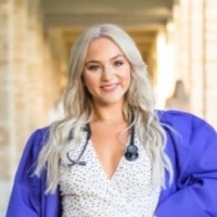 Zoe Klages, Bsn, Rn, Ccrn