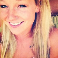 Hailey Dering