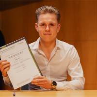 Pascal Van Lier
