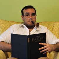 Luis R.