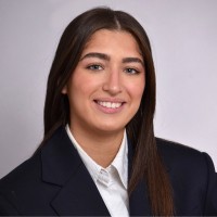 Yasmine C.