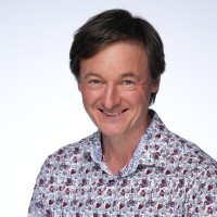 Simon Mckenzie