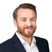 Luke Iverson CFP®, CKA®, APMA ™ , CRPC ™ , BFA™