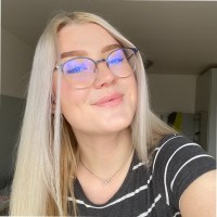 Nika Lesjak