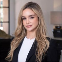 Marcela F.