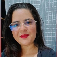 Hellem Oliveira