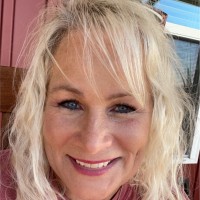 Bonnie Mcentire