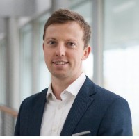 Dr. Patrick Timpel