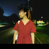 Winnie Lee