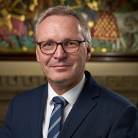 Gordon Jeynes