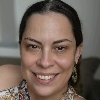Thais Anselmo