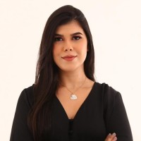 Larissa Cabral