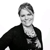 Jenny Hoppe, Bs, Mba, Emt