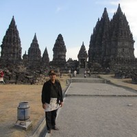 Rendra Trisyanto Surya