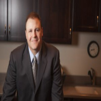 Dr Michael Kertes