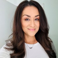 Elizabeth De La Rosa