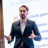 Maciej Rutkowski