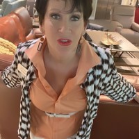Jacqui O