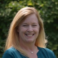 Shannon Holt