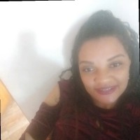 Viviane Silva Neves
