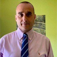 Carlos Mena Torres