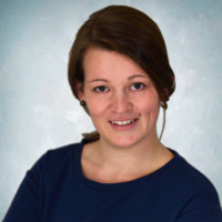 Dr. Lisa Kochen