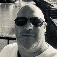 Damien De Stef,  Damien