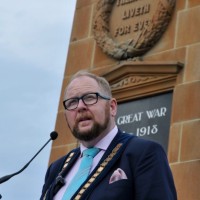 Dan Gordon