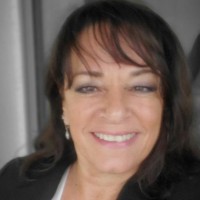 Anita Ruiz