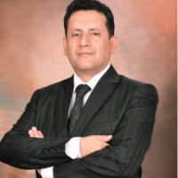 Walter Alcides Flores Arévalo