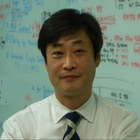 Dong Won Lee