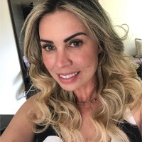 Thais Martins