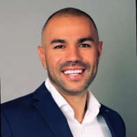 Alejandro Flores