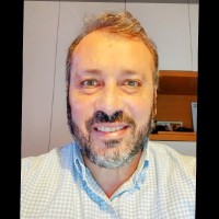 César Martínez