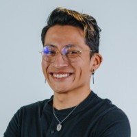 Robert Vega