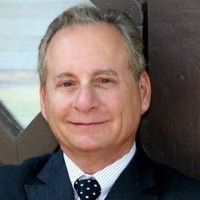 Vincent J Guarna