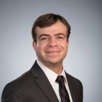 Max Utain, Pe