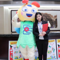 李心心